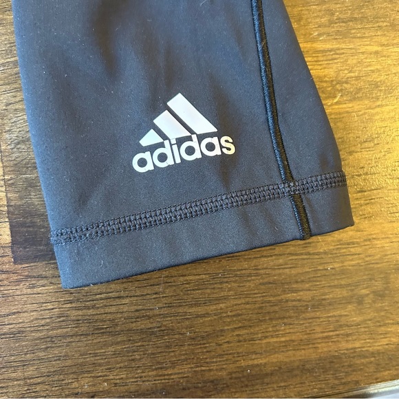 ADIDAS | Tights/Leggings Medium - Picture 5 of 7